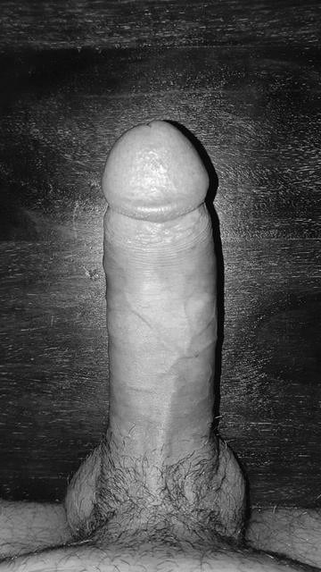Let's lay the facts on the table! One thing is for sure: it's Monochro